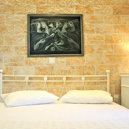 Traditional House In Corfu, Vlg