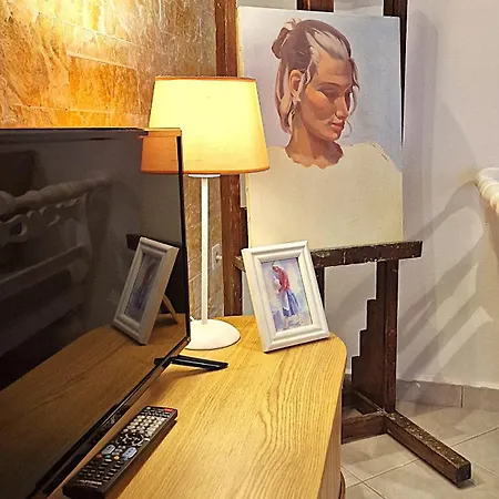 شقة Traditional House In Corfu, Vlg