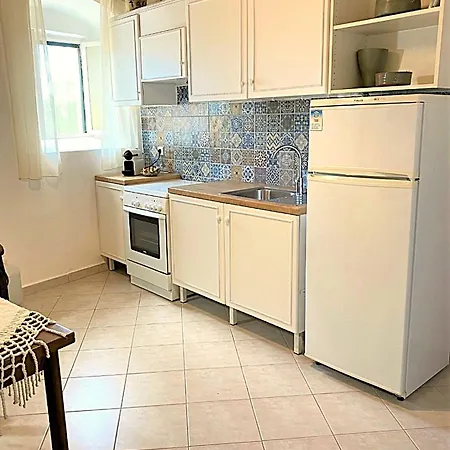 Traditional House In Corfu, Vlg شقة *