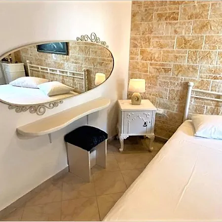 Traditional House In Corfu, Vlg Kouramádes