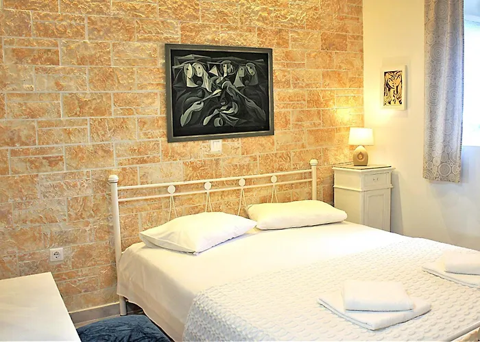 Traditional House In Corfu, Vlg *