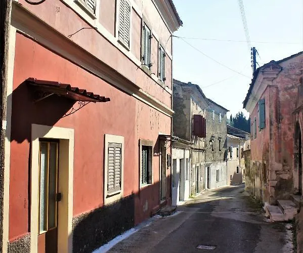Traditional House In Corfu, Vlg *