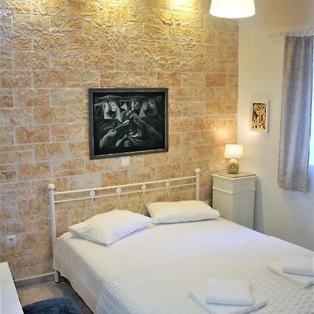Traditional House In Corfu, Vlg * Kouramades