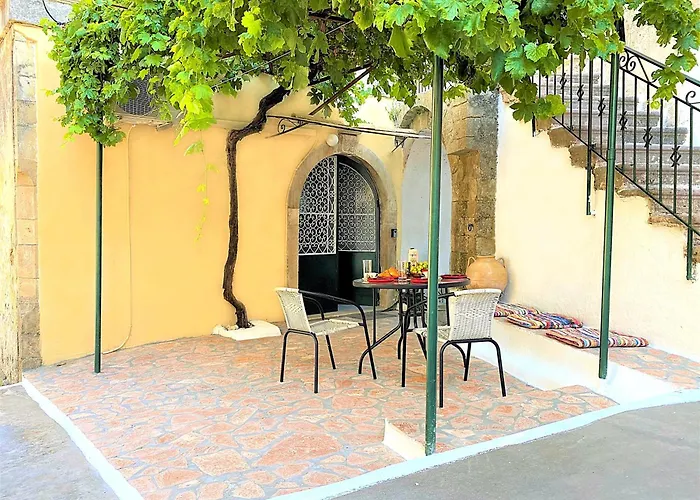 Traditional House In Corfu, Vlg Apartment Kouramádes